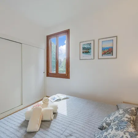 The Stylish Flat 900m From Cerro - Happy * Laveno